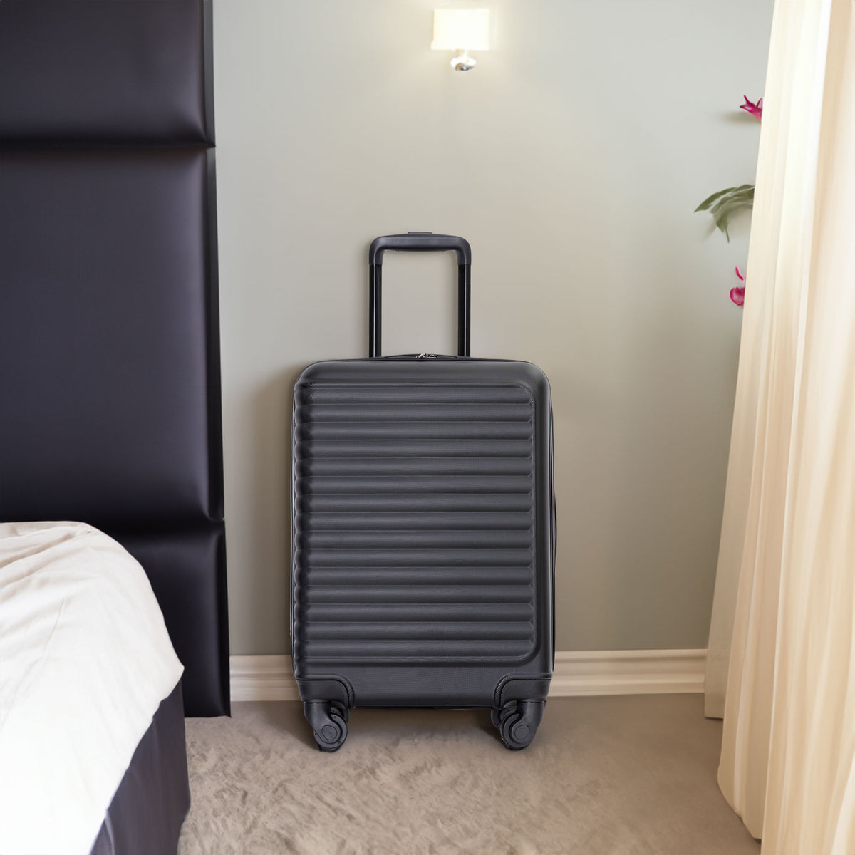 TravLuma 20" Lightweight Carry-On
