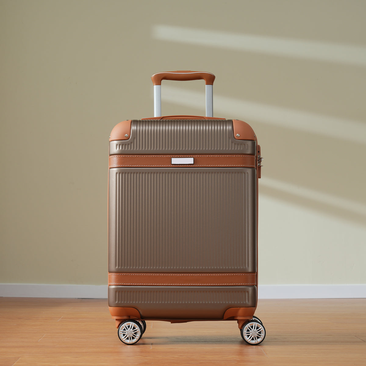 TravLuma 3-Piece Hardshell Luggage Set